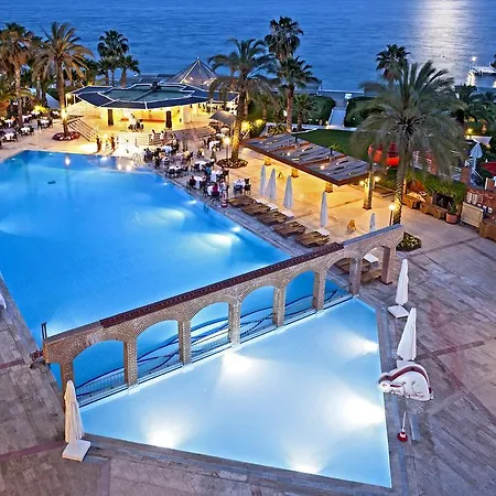 Kilikya Чамьюва