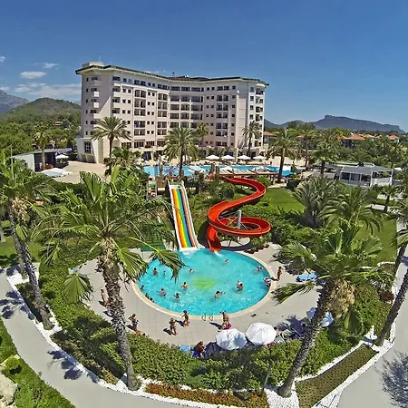 Resort Kilikya 5*