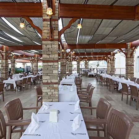 Üdülőközpont Kilikya Çamyuva